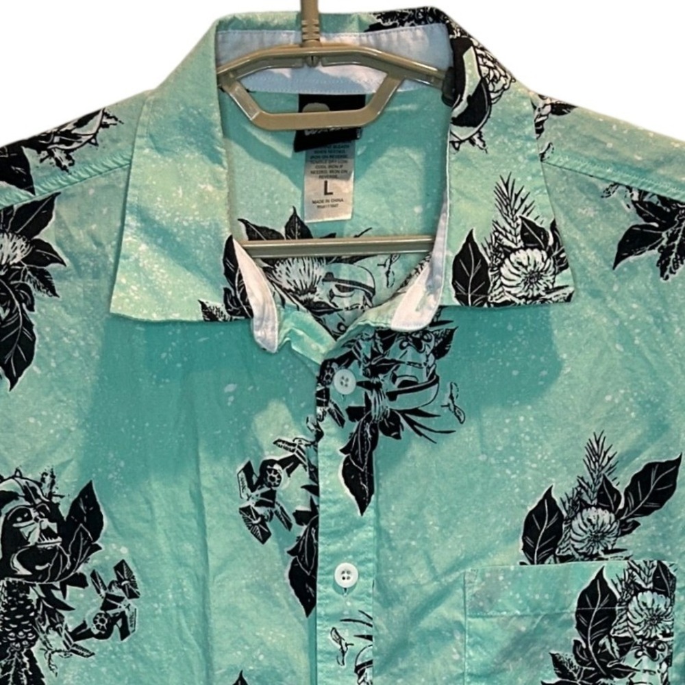 Star Wars Button Down Shirt Large Men's Green Darth Vader Stormtrooper Floral